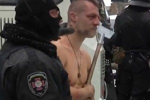 З'явився міліціонер, який виклав в інтернет відео знущань "Беркуту" над Гаврилюком