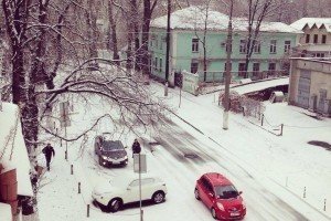 Україну на вихідних засипле снігом та приморозить