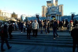 На Майдані зібралися кілька десятків людей, обурюються діяльністю ГПУ