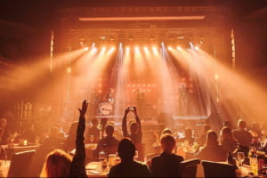 Caribbean Club анонсував події лютого: "Карибські вечорниці", вар&rsquo;єте "Рояль" із Lida Lee, вистави театру "Чорний квадрат"