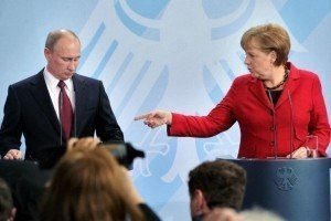 Меркель звинуватила Путіна у дестабілізації Східної Європи і обіцяє обороняти Балтію