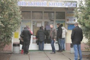 Під час відвідин поранених бійців Полторак анонсував 4-ту хвилю мобілізації