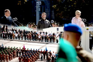 Жарти від Дуди та промова українською від прем'єрки Литви: як відзначили День Незалежності