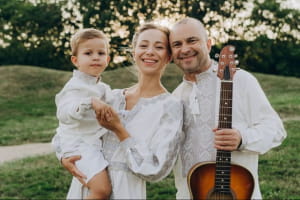 Віктор Павлік з дружиною та сином