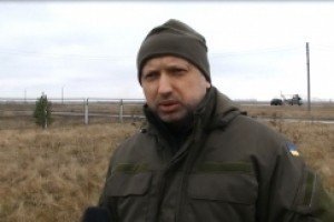 Турчинов: Дебальцеве, Щастя та аеропорт Донецька - "найгарячіші" точки в АТО