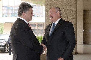 Порошенко може зустрітись із Лукашенком у неділю