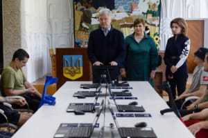 Фонд Порошенка розпочав Національну грантову програму підтримки ветеранів
