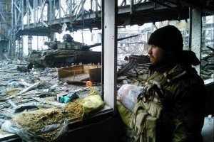 Російсько-терористичні війська знову атакували аеропорт Донецька