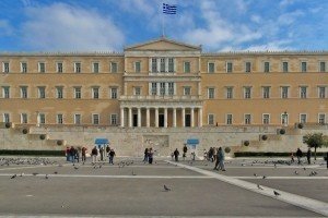 У Греції парламентарі не змогли вибрати президента країни