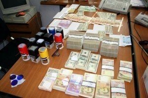 СБУ ліквідувала міжрегіональний "конвертаційний центр", який працював по всій країні