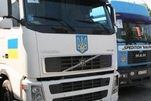 В зону АТО вирушила колона з українською гуманітарною допомогою