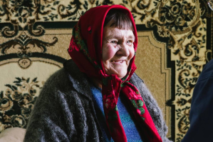 Справжня любов – це турбота: у День святого Валентина підтримайте разом із фондом "Юлині бабусі" самотніх стареньких
