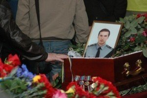 Президент присвоїв звання Героя України загиблому під Слов'янськом полковнику СБУ