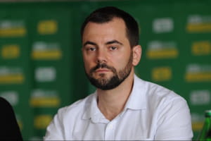 Моніторить за мільйони: бізнес нардепа зі "Слуги народу" роками заробляє на бюджеті – ЗМІ
