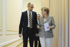 Розпочалася зустріч Яценюка з Меркель