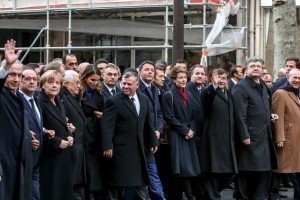У Парижі Президент України взяв участь у Марші єдності