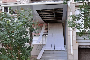 Вражеские дроны атаковали Славянск: повреждены многоэтажки