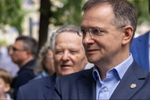 "Не влаштовуйте шоу для європейських бабусь": Мединський відреагував на вимогу України повернути депортованих дітей
