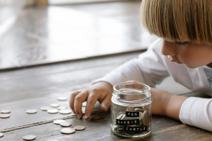 Яка користь від раннього навчання фінансової грамотності?