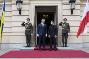 Зеленський нагородив польського президента орденом Свободи