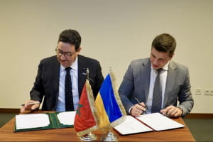 Україна уклала першу угоду про автосполучення з країною Африки