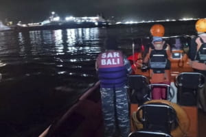 Пором з 65 пасажирами затонув поблизу Балі: тривають пошуки зниклих