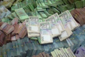 Люди Пшонки "відмили" 65 млн грн, виділених на державний енергопроект - СБУ