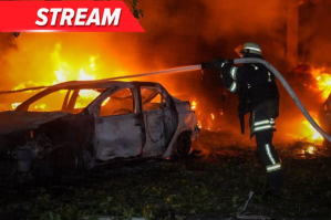 Росіяни скинули авіабомби на Суми, важка ніч в Одесі, а Німеччина готується до війни з росією – трансляція
