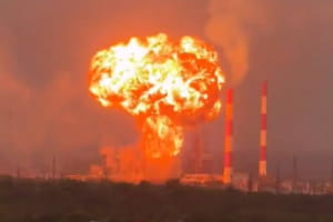 Генштаб підтвердив ураження Сизранського НПЗ та морського порту рф