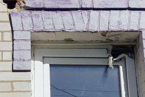 В Сумской области в результате удара вражеского FPV-дрона пострадал гражданский, повреждены жилые дома и линия электропередач