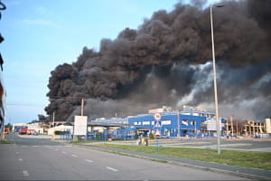 Ракетный удар по Мукачево: разрушено предприятие, 22 человека ранены (обновлено)