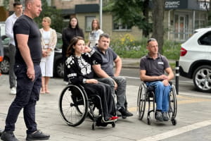 Впервые в Украине: в Ровно запустили инклюзивный маршрут, построенный на средства частных инвесторов
