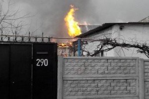 Політолог: обстріл Маріуполя – спроба Путіна залякати Україну