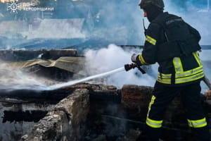 Через ворожі атаки на Херсонщині п'ятеро людей дістали поранення 