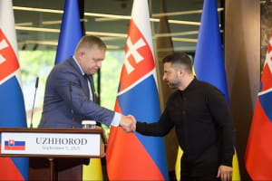 Зеленський запропонував Фіцо газ, Словаччина підтримує Україну в русі до ЄС – хроніка 1290-го дня Великої війни