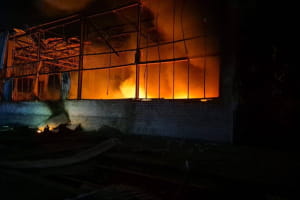 Обстріл Полтавщини: у Кременчуці пошкоджено міст, поїзди курсують за зміненим маршрутом (оновлено)