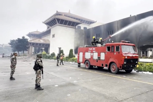 В Катманду после массовых протестов ввели армию – власть готовит  переговоры