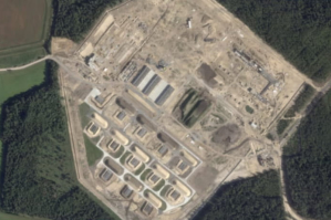 Беларусь сооружает новые военные базы и модернизирует аэродромы у границ Украины – спутниковые снимки