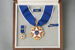 Трамп посмертно наградит Чарли Кирка Президентской медалью Свободы