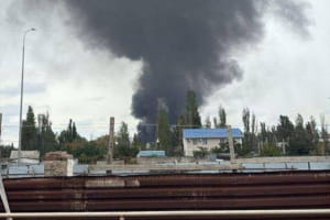 "Бавовна" в Криму: під ударом нафтобаза у Феодосії (фото, відео)