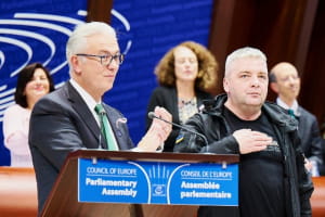 Журналист и бывший военнопленный Максим Буткевич стал первым украинцем, получившим премию Вацлава Гавела