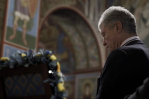 В день Покрова Порошенко поздравил воинов и волонтеров: "Сегодня вся страна – защитник"