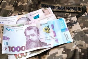 На зарплати військовим бракує 300 млрд грн: у Раді кажуть, що затримок не буде