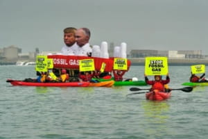 У бельгійському порту протестували проти імпорту скрапленого газу з росії та США