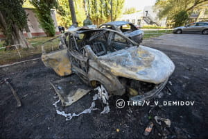 Бєлгород атакували дрони: палають автівки, зупинена робота торгових центрів &ndash; відео