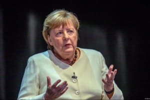 Меркель обвинила Польшу и страны Балтии во вторжении путина в Украину
