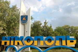 В Никопольском районе пострадали две женщины в результате российской атаки