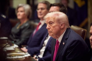 Мы достигли значительного прогресса в попытках остановить войну в Украине – Трамп