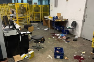  В Киеве на почте взорвалась посылка: есть пострадавшие, еще одно отправление с опасным содержимым &ndash; изъято (обновлено)