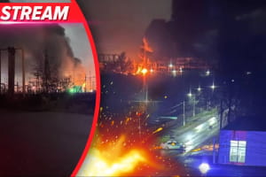 У рф палає: горять НПЗ і ТЕЦ, ворог вдарив по цивільних у Сумах, російський літак над Балтією &ndash; трансляція